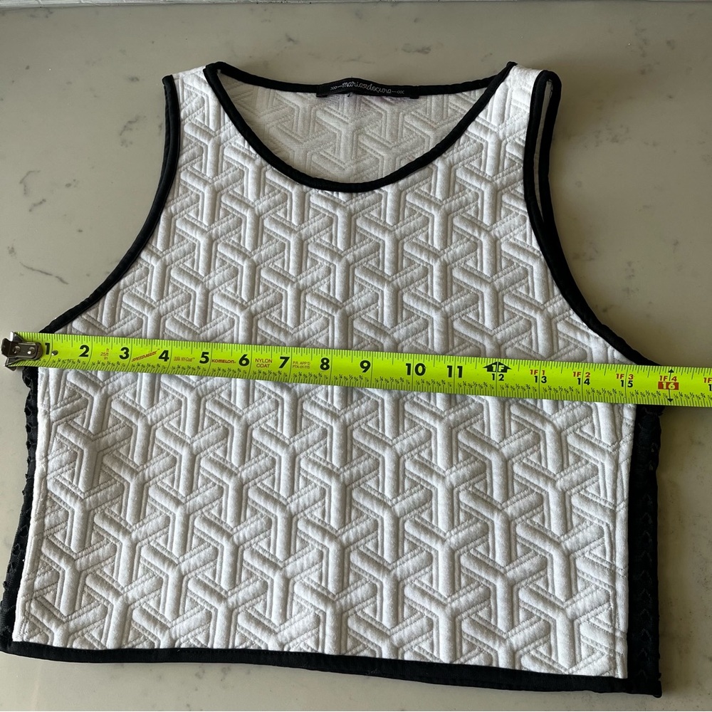 Women’s White Textured Crop Top with Black Trim Size S - Picture 6 of 9